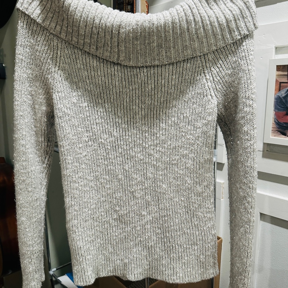 Hollister Gray Ribbed Turtleneck Sweater